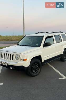 Позашляховик / Кросовер Jeep Patriot 2011 в Оратові