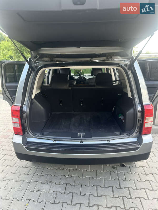 Позашляховик / Кросовер Jeep Patriot 2013 в Коломиї