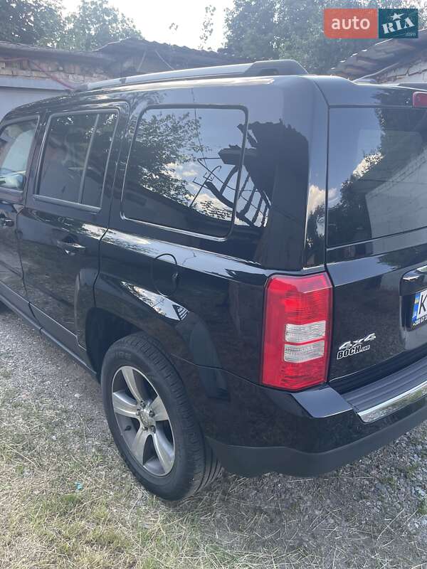 Позашляховик / Кросовер Jeep Patriot 2016 в Боярці