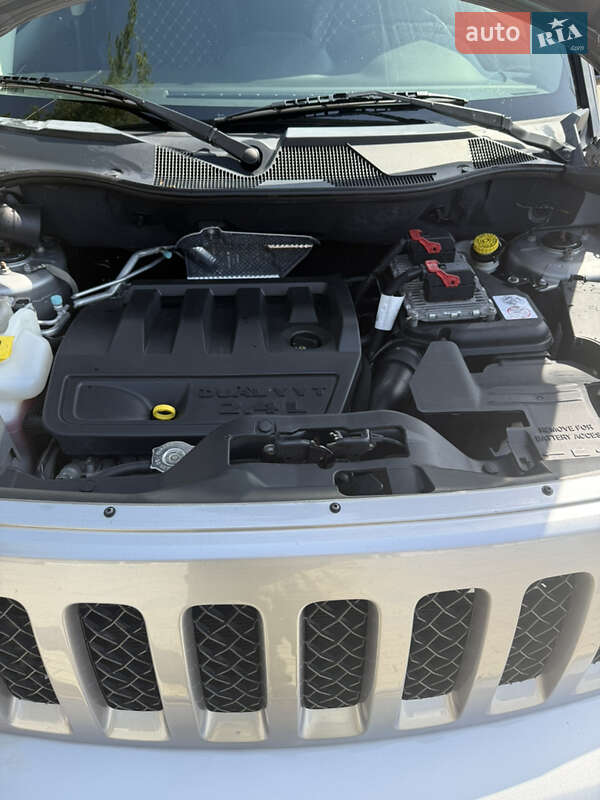 Внедорожник / Кроссовер Jeep Patriot 2015 в Болграде