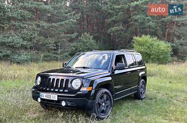 Позашляховик / Кросовер Jeep Patriot 2015 в Києві