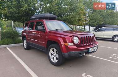 Позашляховик / Кросовер Jeep Patriot 2014 в Києві