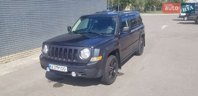 Позашляховик / Кросовер Jeep Patriot 2015 в Харкові