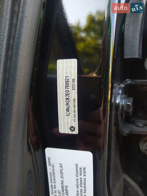 Позашляховик / Кросовер Jeep Patriot 2014 в Харкові