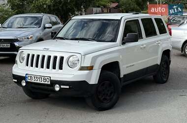 Внедорожник / Кроссовер Jeep Patriot 2016 в Чернигове