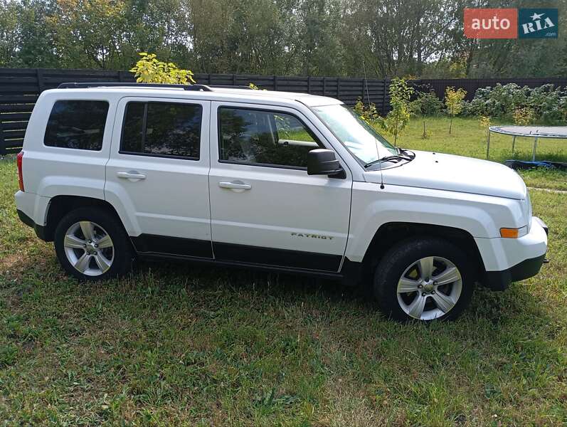 Позашляховик / Кросовер Jeep Patriot 2014 в Бородянці