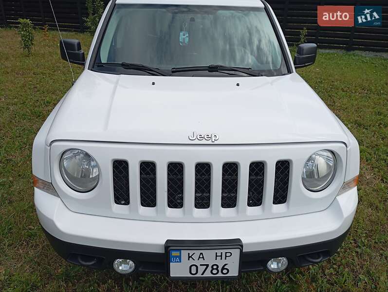 Позашляховик / Кросовер Jeep Patriot 2014 в Бородянці