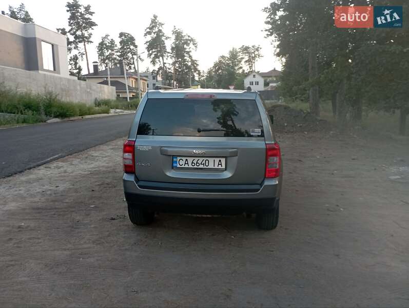 Позашляховик / Кросовер Jeep Patriot 2013 в Черкасах