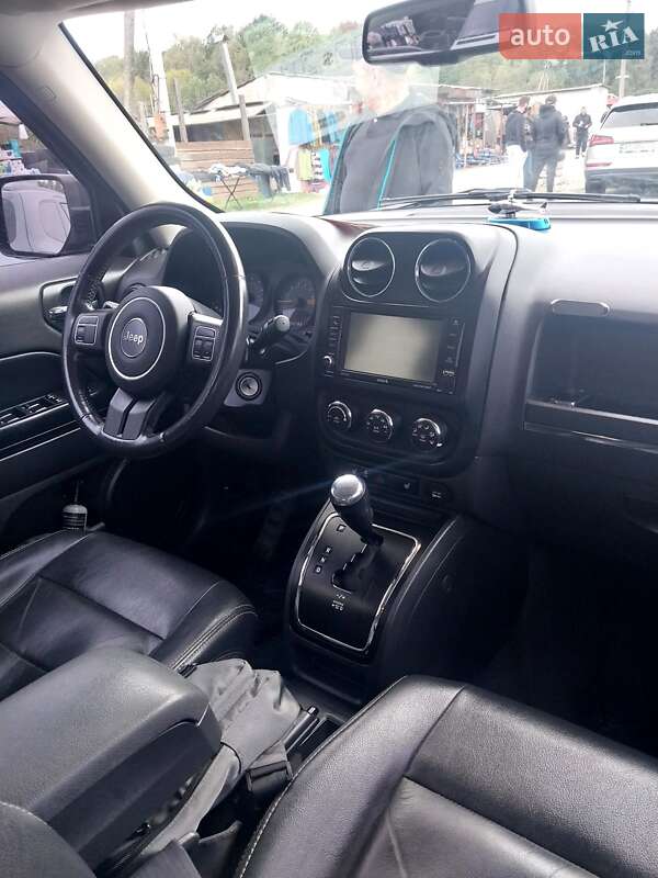 Внедорожник / Кроссовер Jeep Patriot 2016 в Ивано-Франковске фото 20 Внедорожник / Кроссовер Jeep Patriot 2016 в Ивано-Франковске