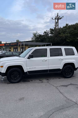 Внедорожник / Кроссовер Jeep Patriot 2011 в Виннице
