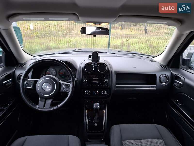 Внедорожник / Кроссовер Jeep Patriot 2012 в Киеве фото 3 Внедорожник / Кроссовер Jeep Patriot 2012 в Киеве