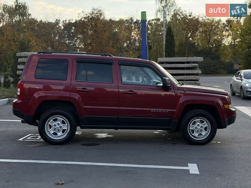 Позашляховик / Кросовер Jeep Patriot 2014 в Лубнах