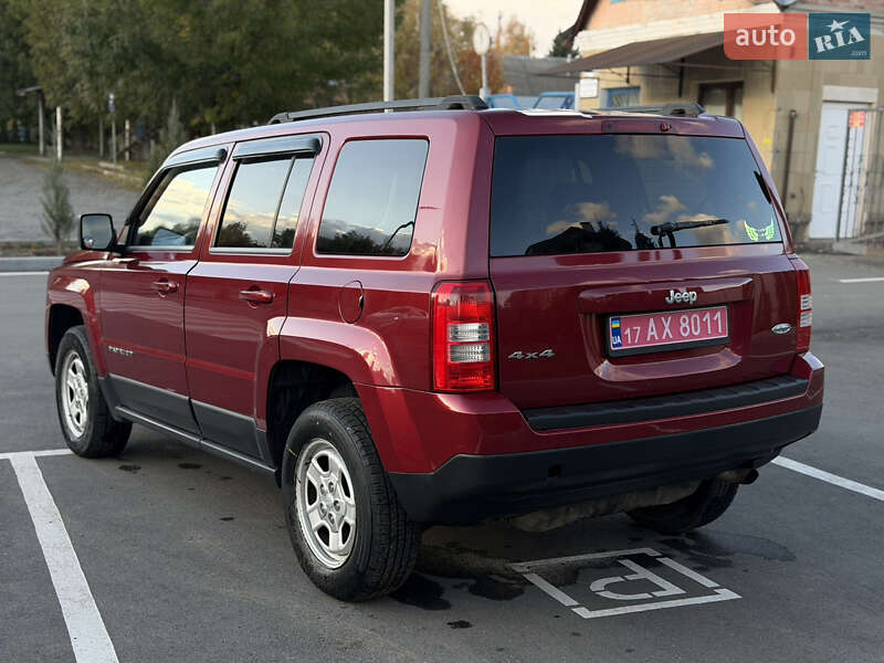 Позашляховик / Кросовер Jeep Patriot 2014 в Лубнах