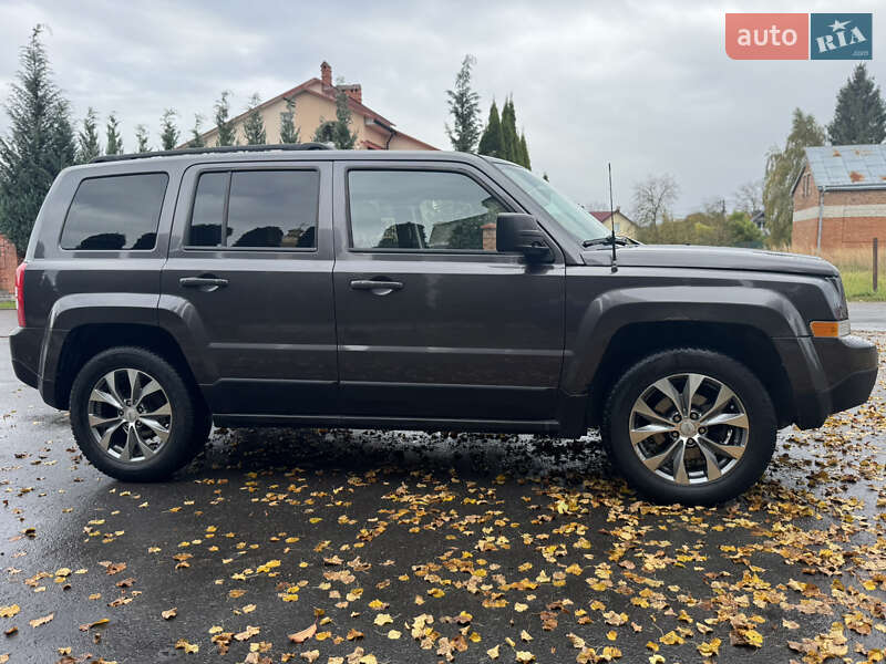 Внедорожник / Кроссовер Jeep Patriot 2015 в Львове
