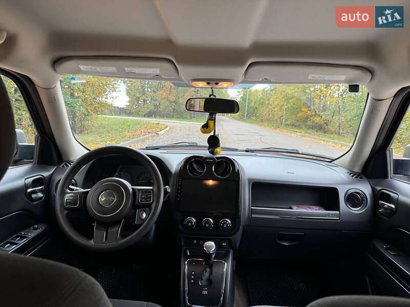 Внедорожник / Кроссовер Jeep Patriot 2015 в Киеве фото 9 Внедорожник / Кроссовер Jeep Patriot 2015 в Киеве