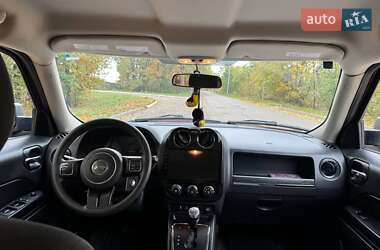Позашляховик / Кросовер Jeep Patriot 2015 в  фото 9 Позашляховик / Кросовер Jeep Patriot 2015 в