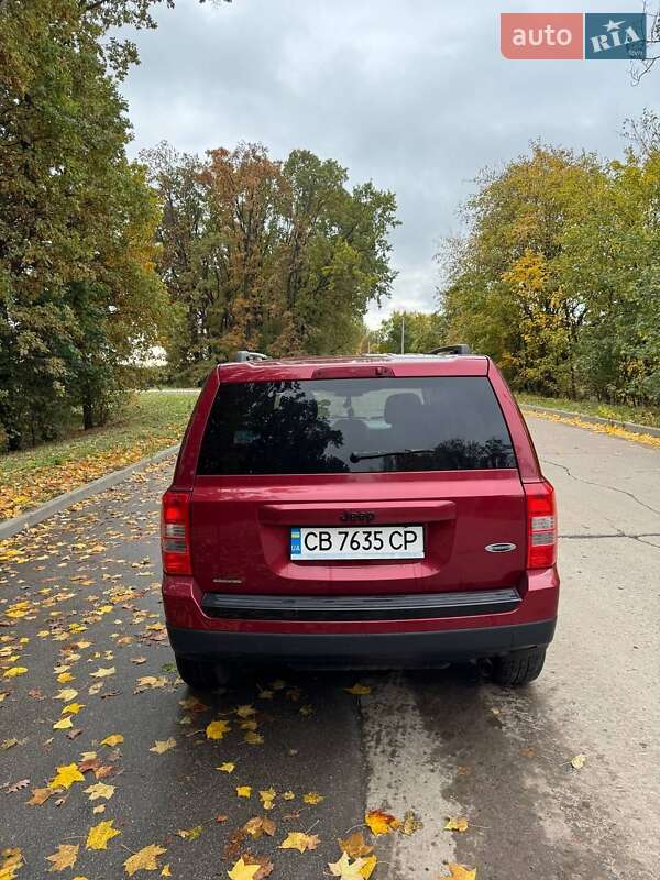 Внедорожник / Кроссовер Jeep Patriot 2015 в Киеве фото 4 Внедорожник / Кроссовер Jeep Patriot 2015 в Киеве
