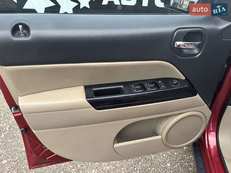 Внедорожник / Кроссовер Jeep Patriot 2013 в Киеве фото 14 Внедорожник / Кроссовер Jeep Patriot 2013 в Киеве