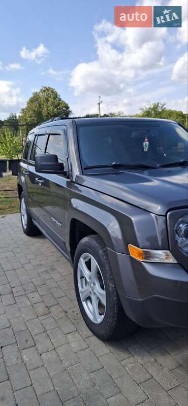 Внедорожник / Кроссовер Jeep Patriot 2015 в Новой Водолаге фото 3 Внедорожник / Кроссовер Jeep Patriot 2015 в Новой Водолаге