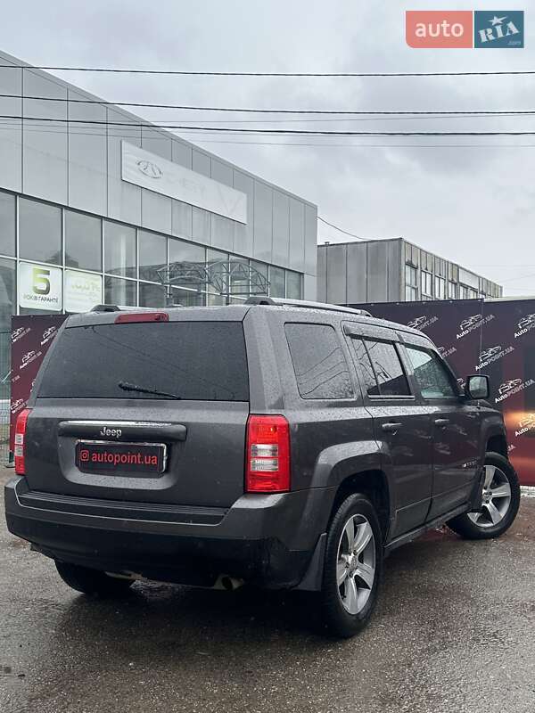 Внедорожник / Кроссовер Jeep Patriot 2016 в Сумах