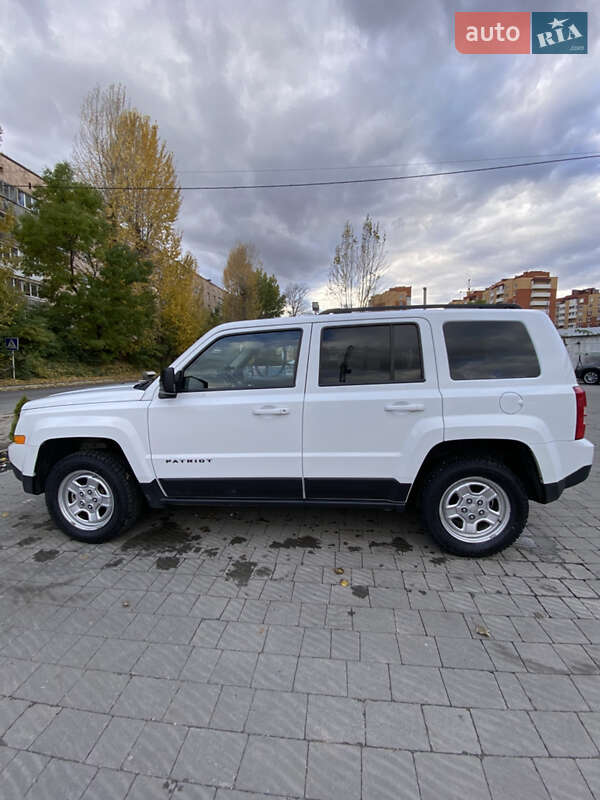 Внедорожник / Кроссовер Jeep Patriot 2016 в Тернополе