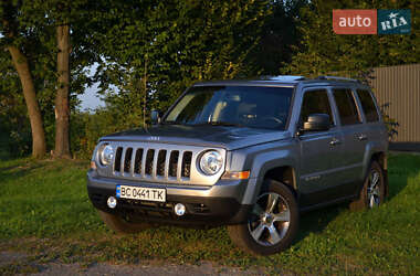 Внедорожник / Кроссовер Jeep Patriot 2016 в Самборе