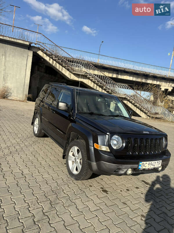 Внедорожник / Кроссовер Jeep Patriot 2013 в Бориславе