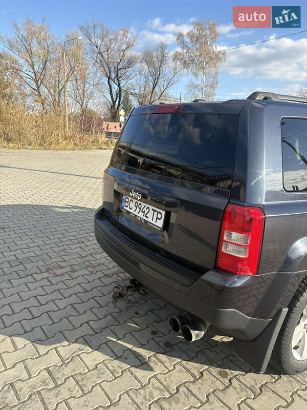 Внедорожник / Кроссовер Jeep Patriot 2013 в Бориславе