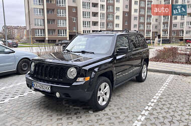 Внедорожник / Кроссовер Jeep Patriot 2012 в Обухове