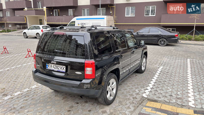 Внедорожник / Кроссовер Jeep Patriot 2012 в Обухове