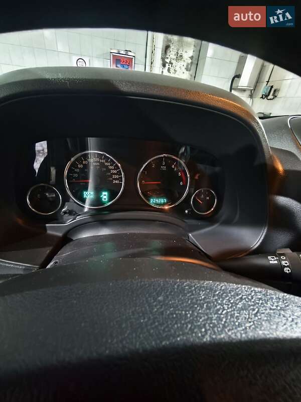 Внедорожник / Кроссовер Jeep Patriot 2010 в Изюме