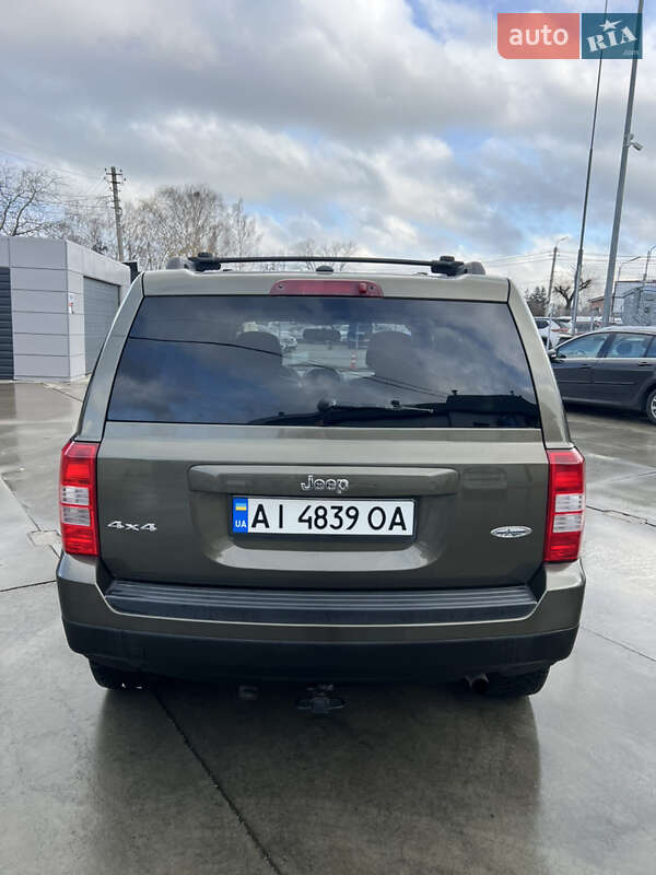 Позашляховик / Кросовер Jeep Patriot 2015 в Білій Церкві