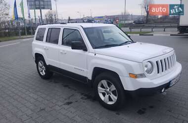 Внедорожник / Кроссовер Jeep Patriot 2012 в Киеве
