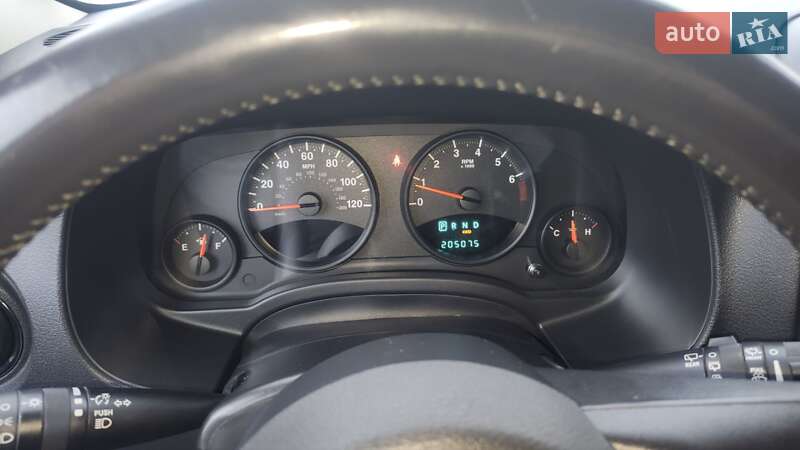 Внедорожник / Кроссовер Jeep Patriot 2012 в Киеве фото 13 Внедорожник / Кроссовер Jeep Patriot 2012 в Киеве