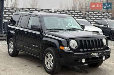 Внедорожник / Кроссовер Jeep Patriot 2014 в Киеве
