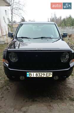 Позашляховик / Кросовер Jeep Patriot 2016 в Полтаві