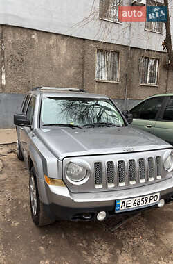 Позашляховик / Кросовер Jeep Patriot 2014 в Дніпрі