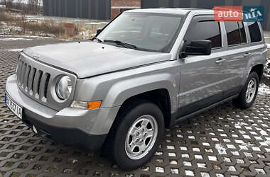 Внедорожник / Кроссовер Jeep Patriot 2014 в Хмельницком