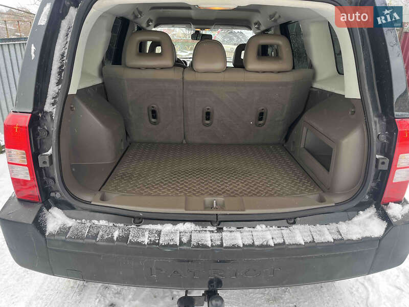 Внедорожник / Кроссовер Jeep Patriot 2007 в Теофиполе