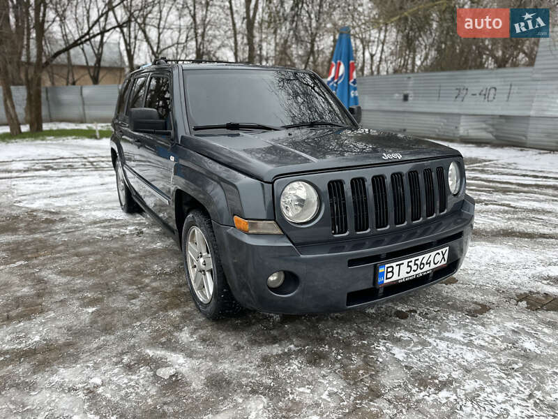 Внедорожник / Кроссовер Jeep Patriot 2008 в Николаеве