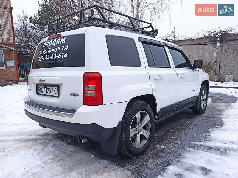 Внедорожник / Кроссовер Jeep Patriot 2016 в Хмельницком