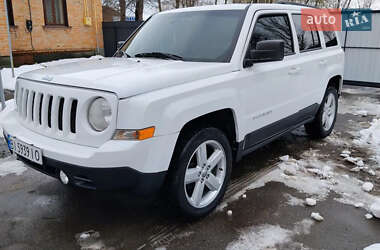 Внедорожник / Кроссовер Jeep Patriot 2014 в Лохвице