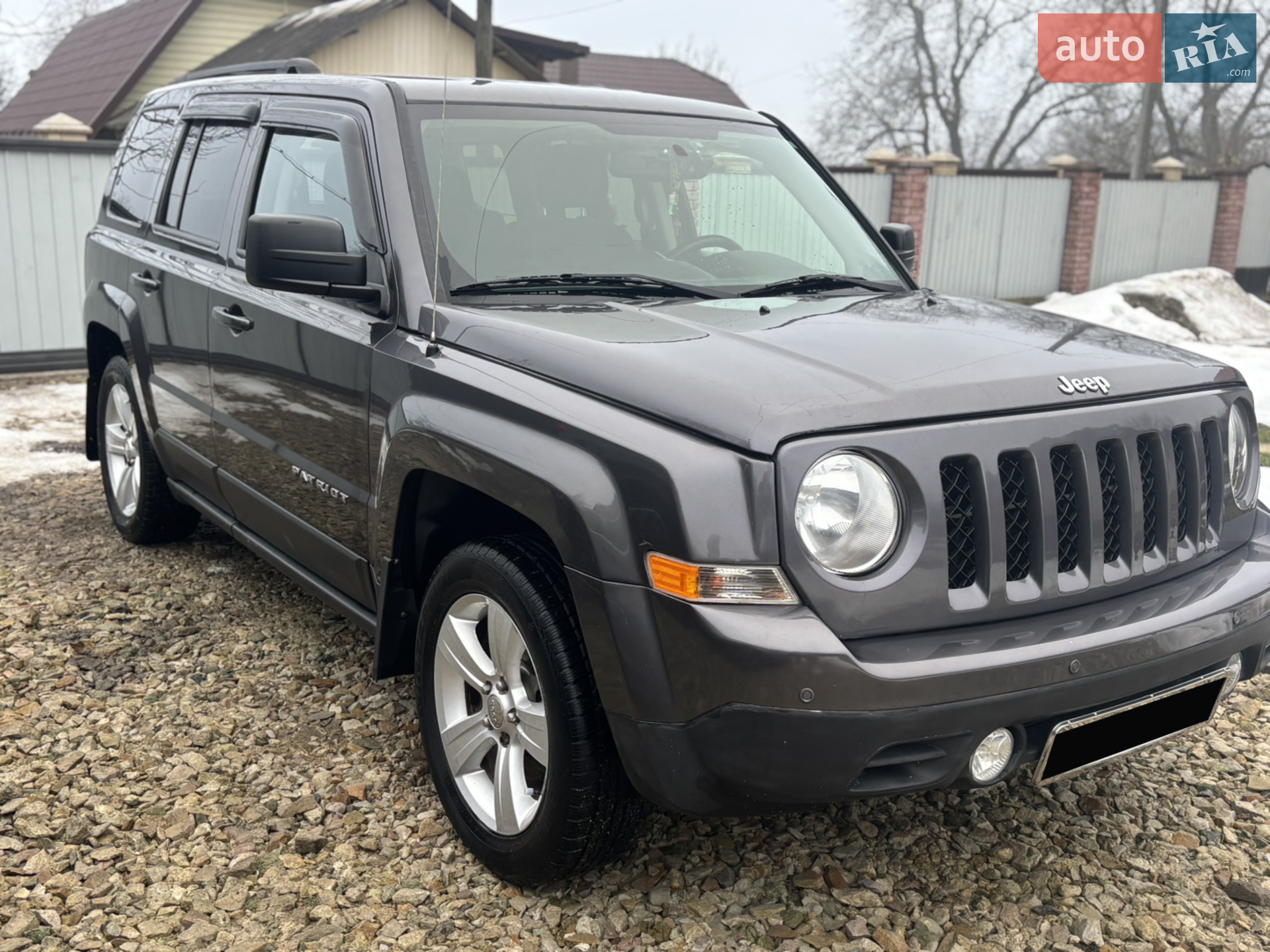 2015 Jeep Liberty (Patriot) - мініатюра 3