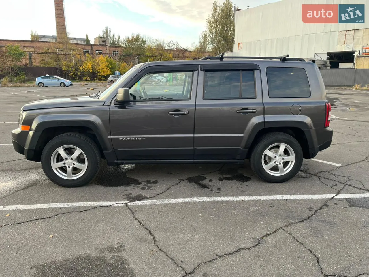 2015 Jeep Liberty (Patriot) - мініатюра 17