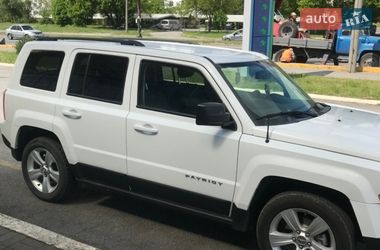 Внедорожник / Кроссовер Jeep Patriot 2015 в Запорожье
