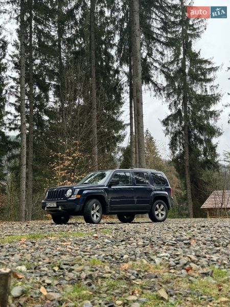 Внедорожник / Кроссовер Jeep Patriot 2016 в Надворной