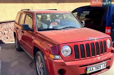 Позашляховик / Кросовер Jeep Patriot 2008 в Києві