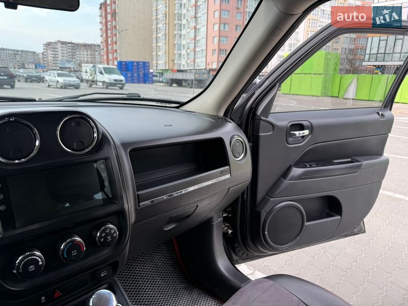 Внедорожник / Кроссовер Jeep Patriot 2015 в Ивано-Франковске