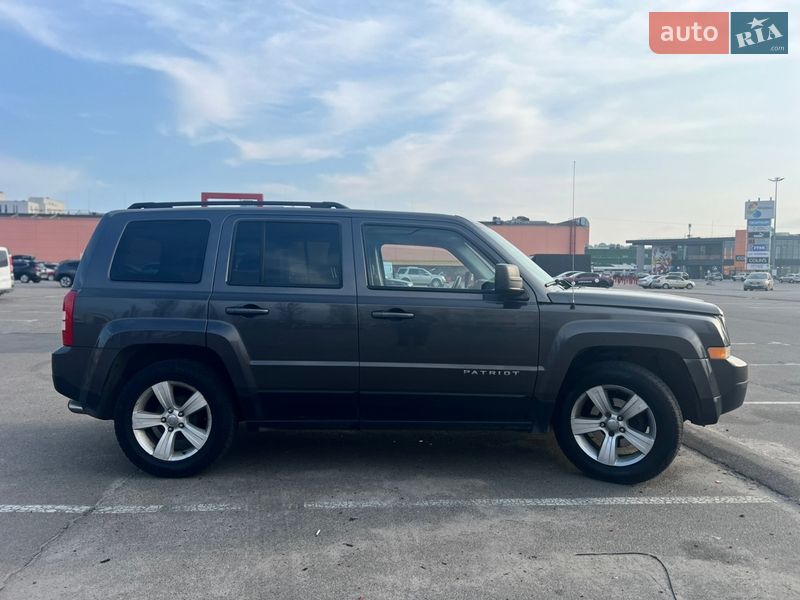 Внедорожник / Кроссовер Jeep Patriot 2014 в Киеве