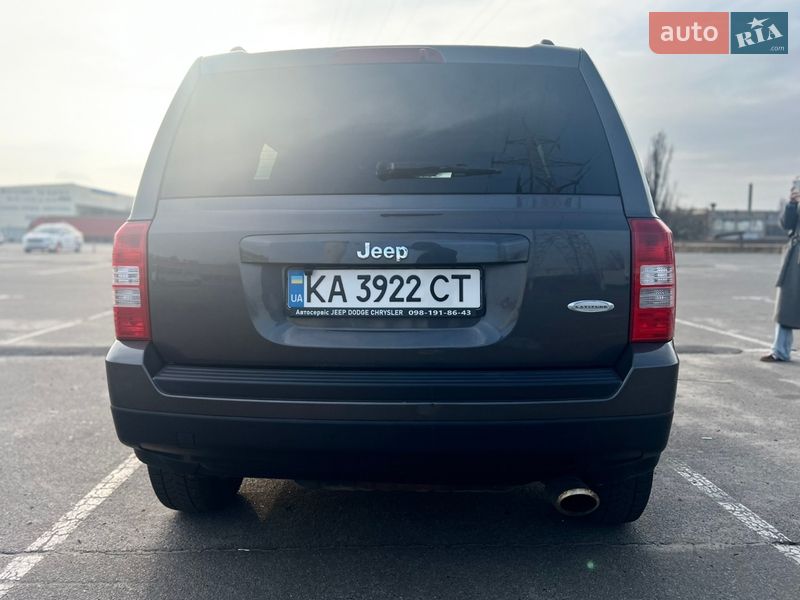 Внедорожник / Кроссовер Jeep Patriot 2014 в Киеве